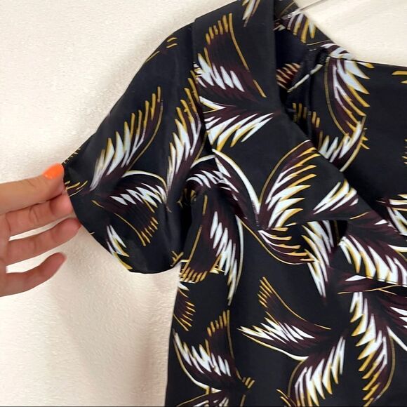 ALC Black Floral Off Shoulder Josephine Top Blouse Size 0 - Picture 4 of 6